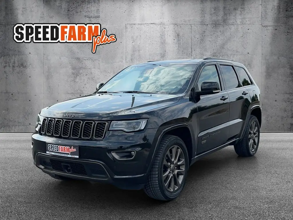 Photo 1 : Jeep Grand Cherokee 2016 Diesel