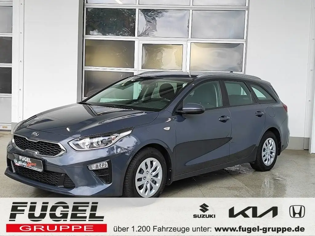 Photo 1 : Kia Ceed 2022 Petrol