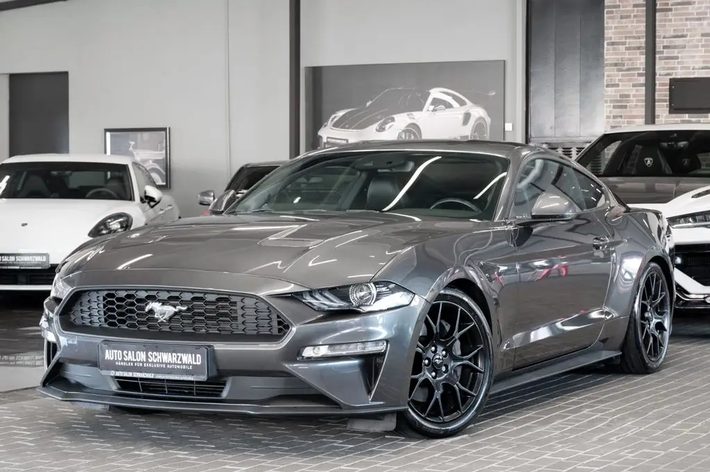 Photo 1 : Ford Mustang 2019 Petrol