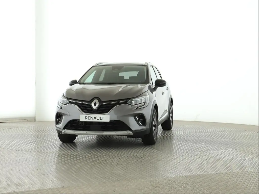 Photo 1 : Renault Captur 2023 Essence