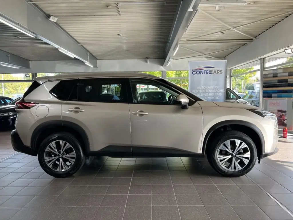 Photo 1 : Nissan X-trail 2023 Petrol