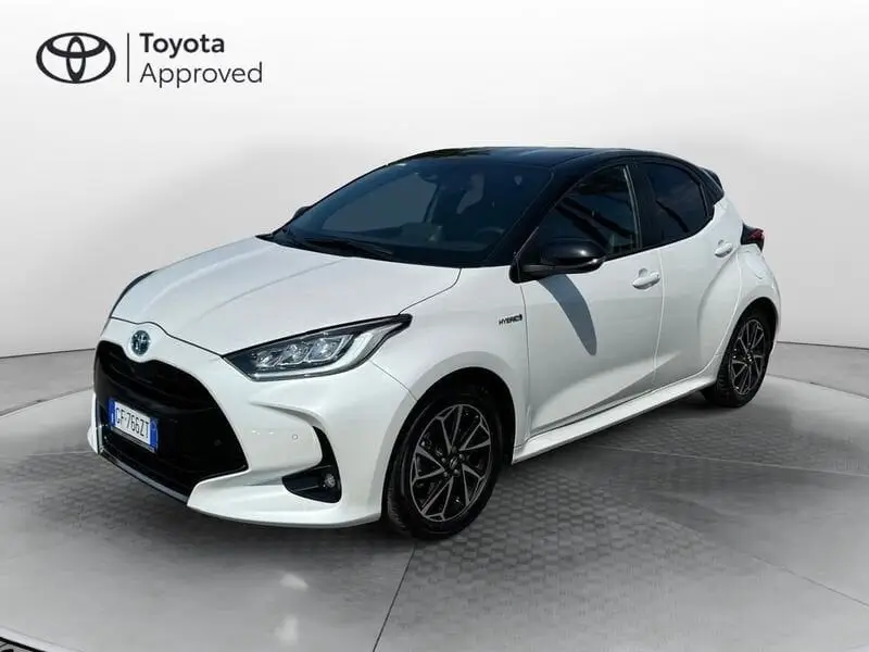 Photo 1 : Toyota Yaris 2021 Hybride