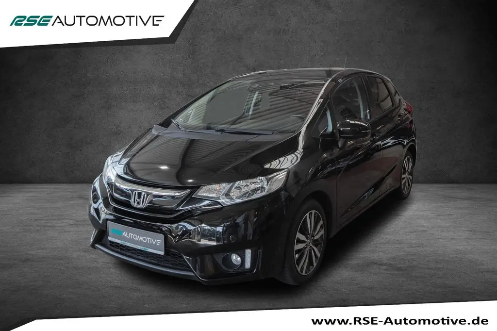 Photo 1 : Honda Jazz 2018 Petrol