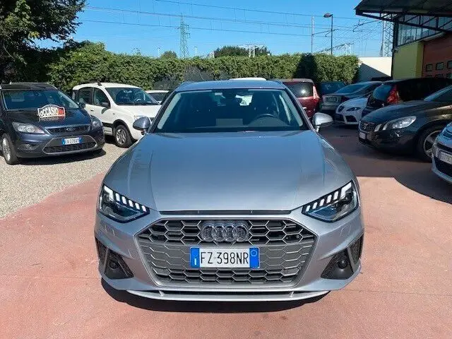 Photo 1 : Audi A4 2019 Diesel