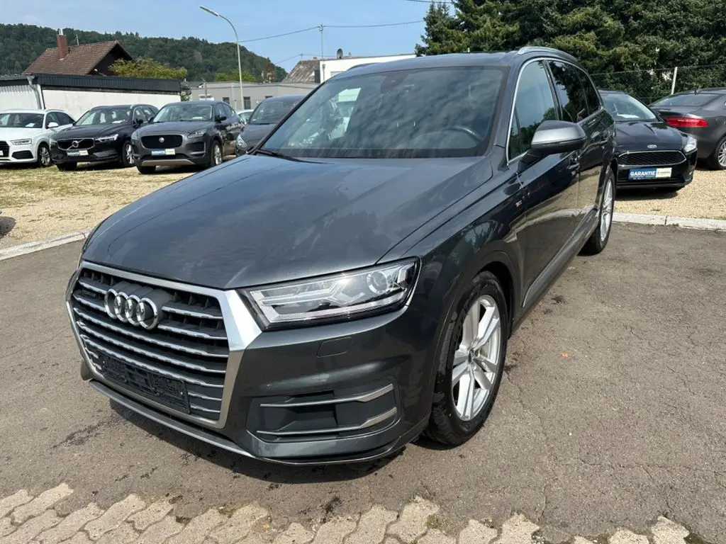 Photo 1 : Audi Q7 2016 Diesel