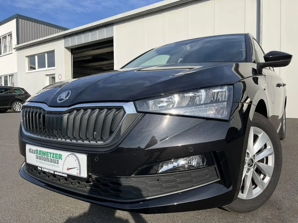 Photo 1 : Skoda Scala 2023 Petrol