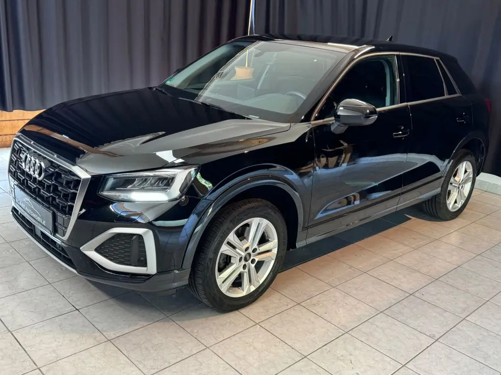 Photo 1 : Audi Q2 2021 Diesel