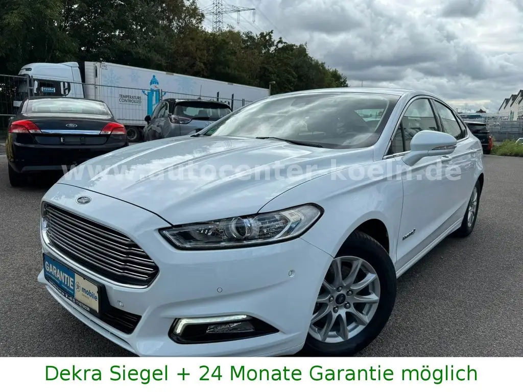 Photo 1 : Ford Mondeo 2018 Hybrid