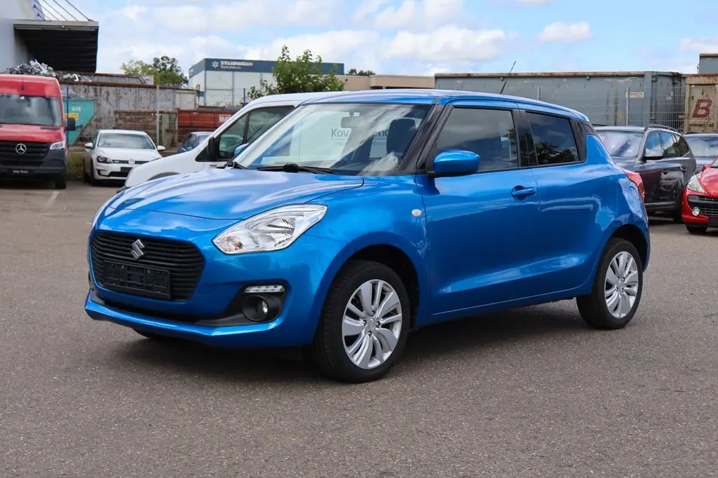 Photo 1 : Suzuki Swift 2019 Petrol