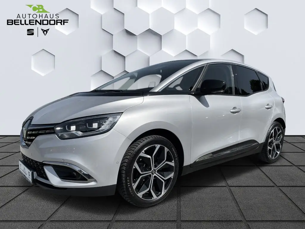 Photo 1 : Renault Scenic 2021 Essence