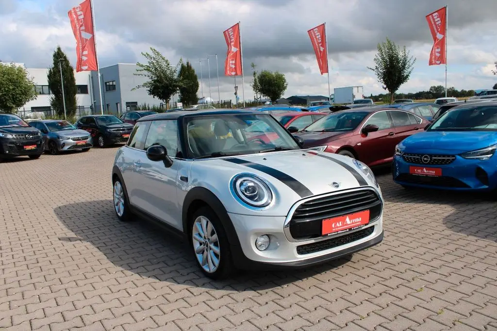 Photo 1 : Mini Cooper 2019 Petrol