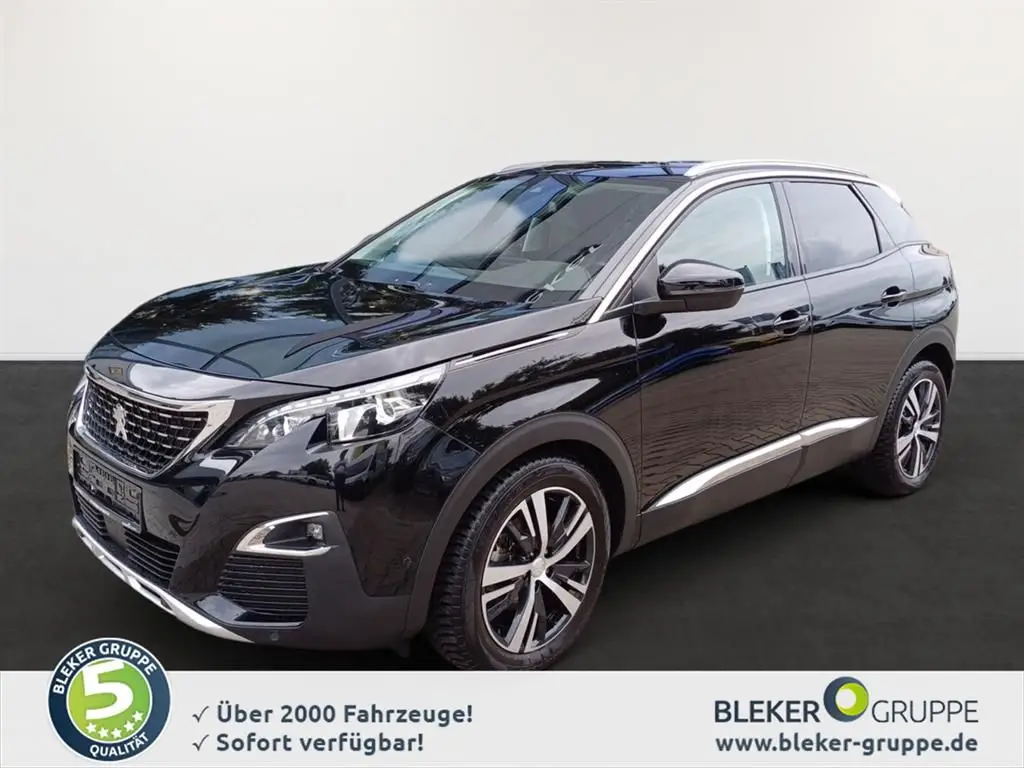 Photo 1 : Peugeot 3008 2019 Essence