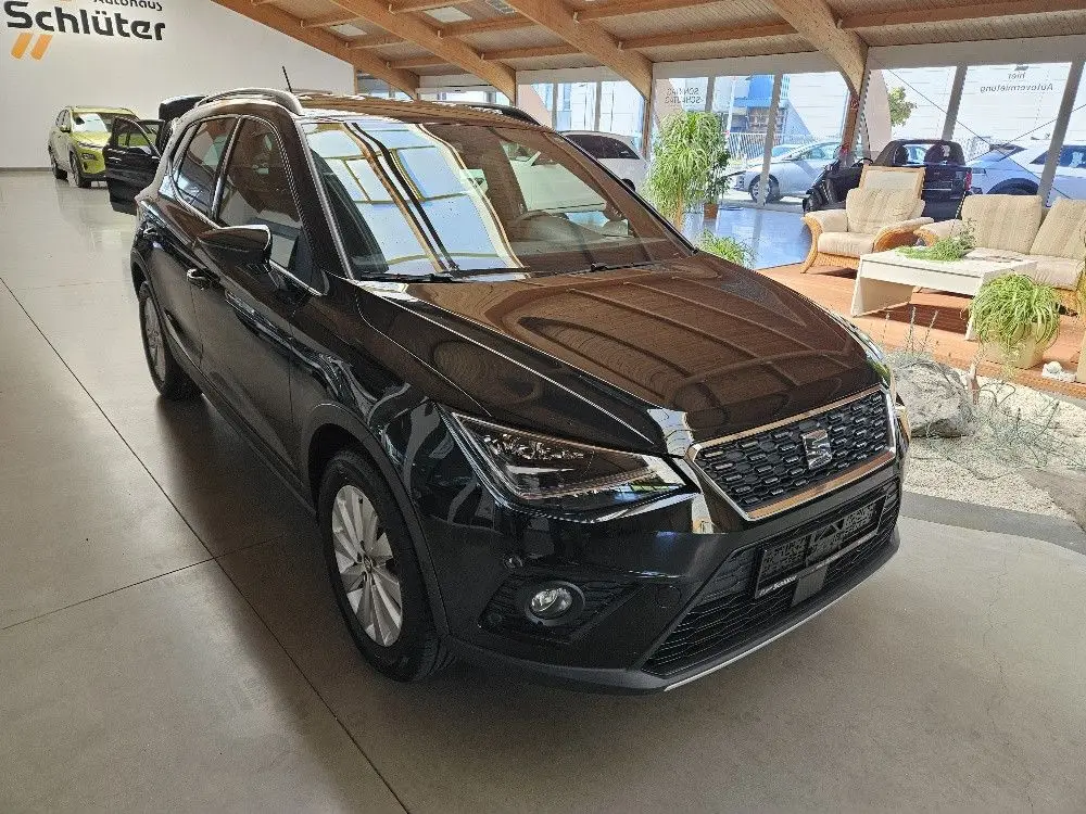 Photo 1 : Seat Arona 2020 Diesel