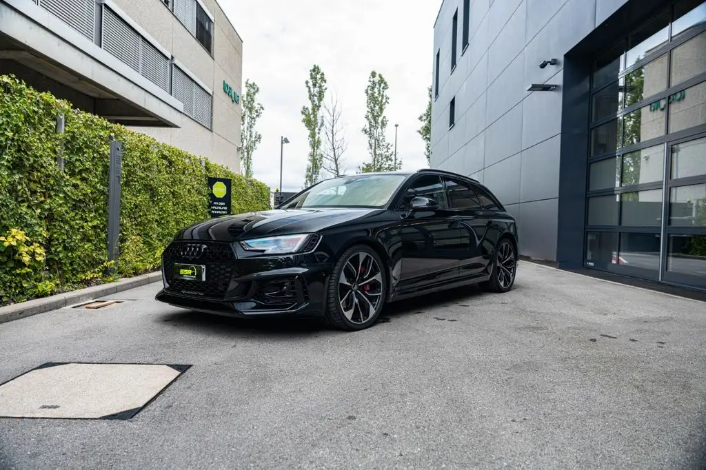 Photo 1 : Audi Rs4 2019 Essence