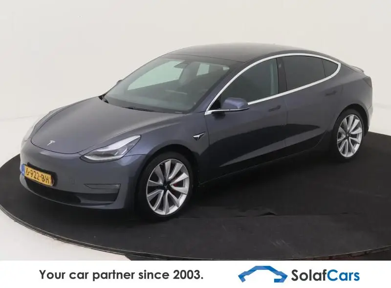 Photo 1 : Tesla Model 3 2019 Not specified