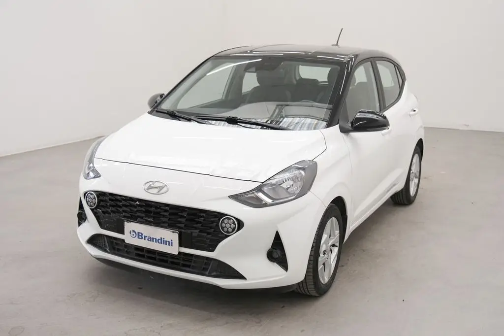 Photo 1 : Hyundai I10 2021 Essence