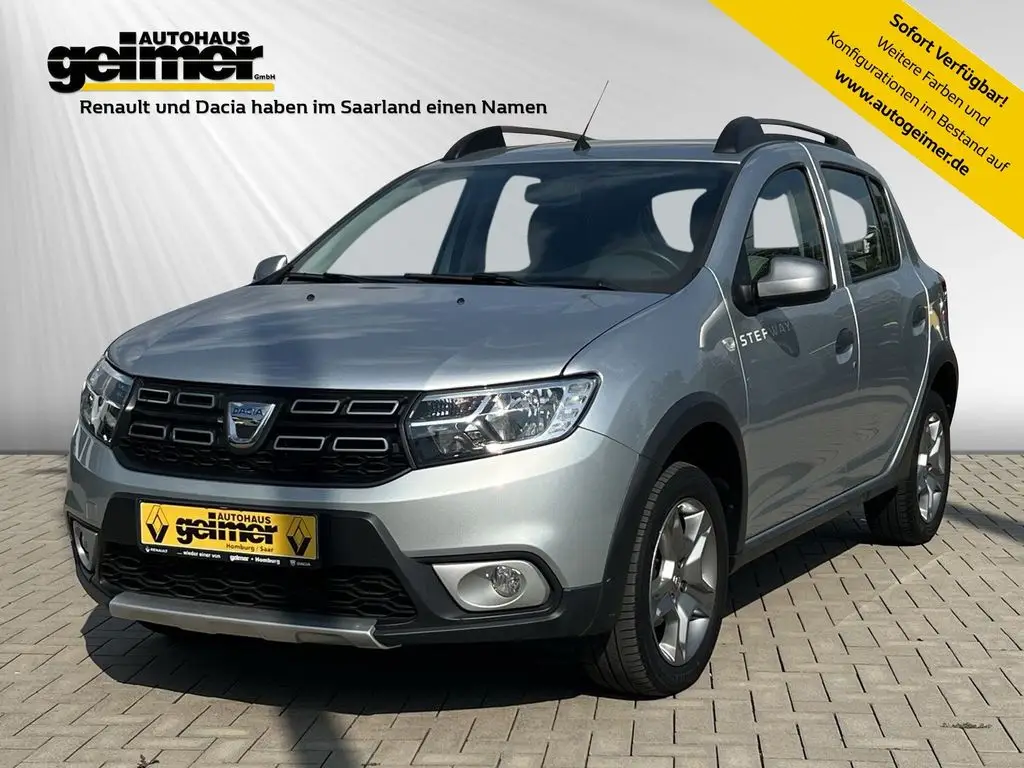 Photo 1 : Dacia Sandero 2019 Petrol