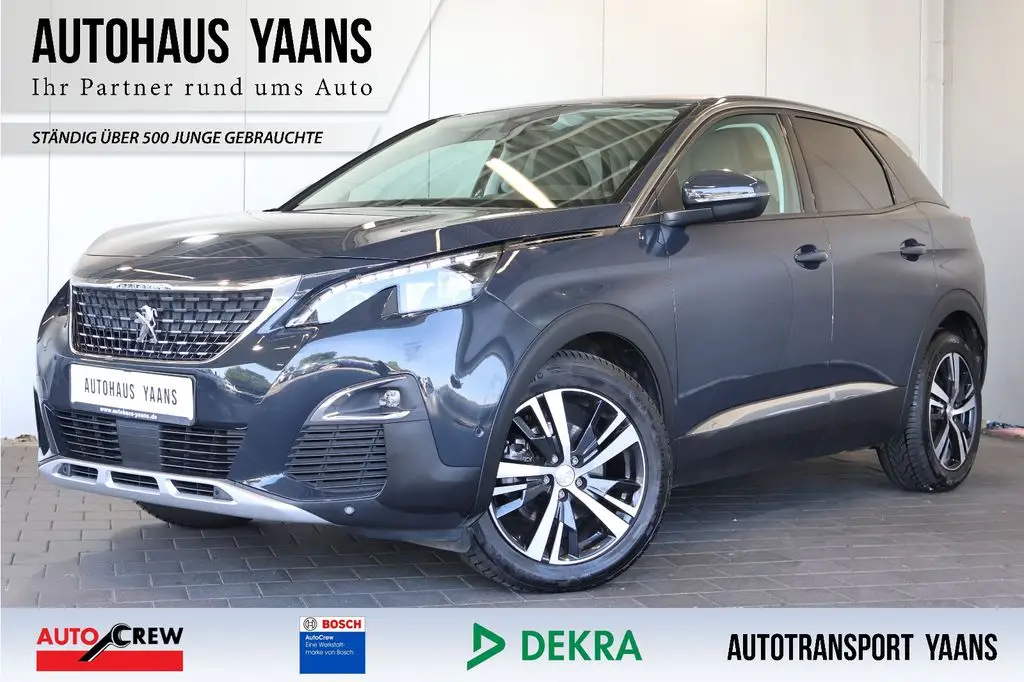 Photo 1 : Peugeot 3008 2019 Petrol