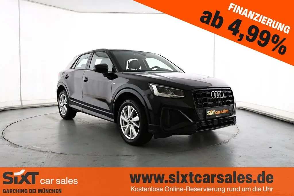 Photo 1 : Audi Q2 2023 Essence