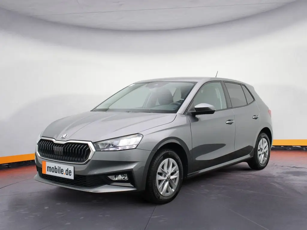 Photo 1 : Skoda Fabia 2022 Petrol