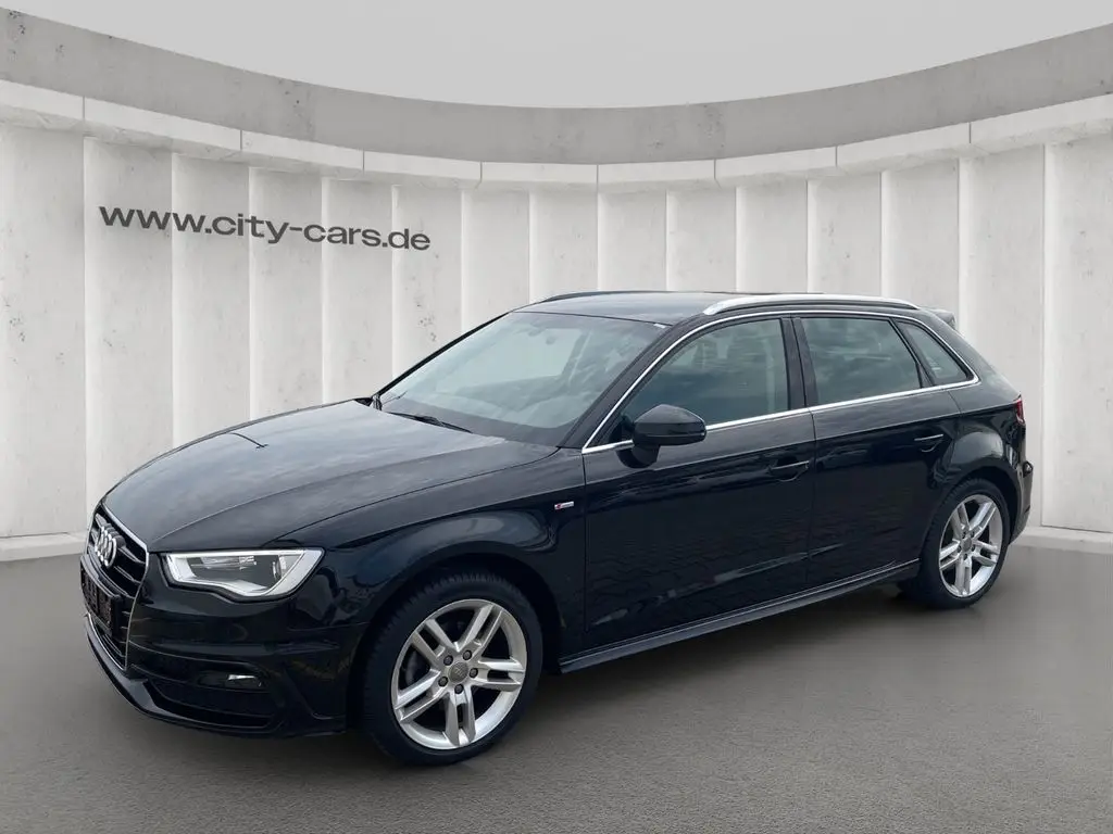 Photo 1 : Audi A3 2016 Petrol