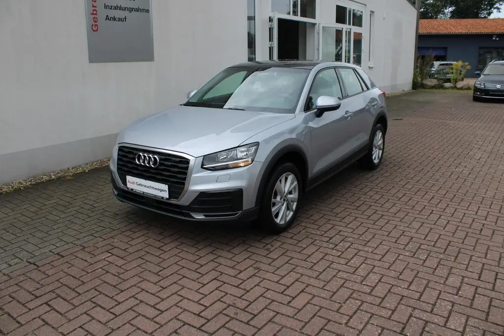 Photo 1 : Audi Q2 2019 Petrol