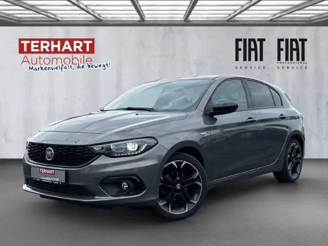 Photo 1 : Fiat Tipo 2019 Petrol