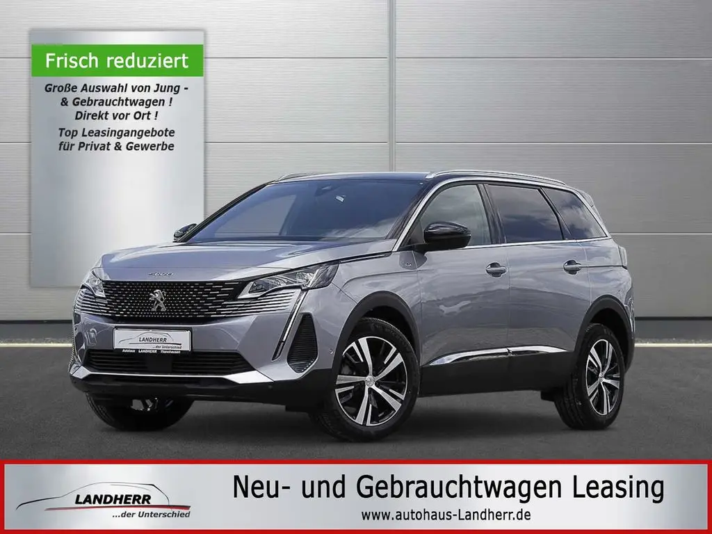 Photo 1 : Peugeot 5008 2023 Petrol