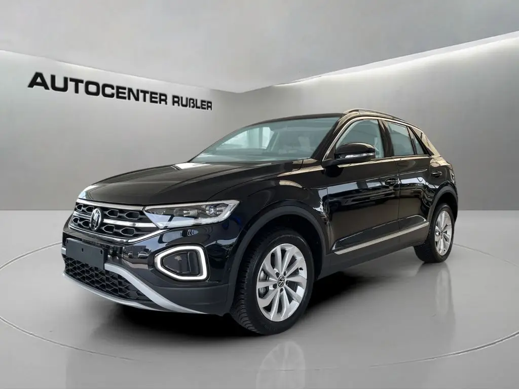 Photo 1 : Volkswagen T-roc 2023 Petrol