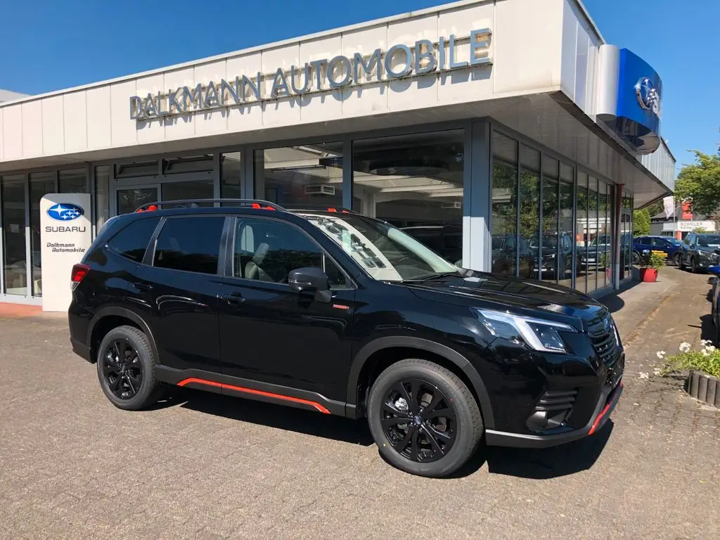 Photo 1 : Subaru Forester 2024 Hybrid