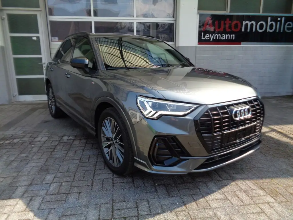 Photo 1 : Audi Q3 2021 Diesel