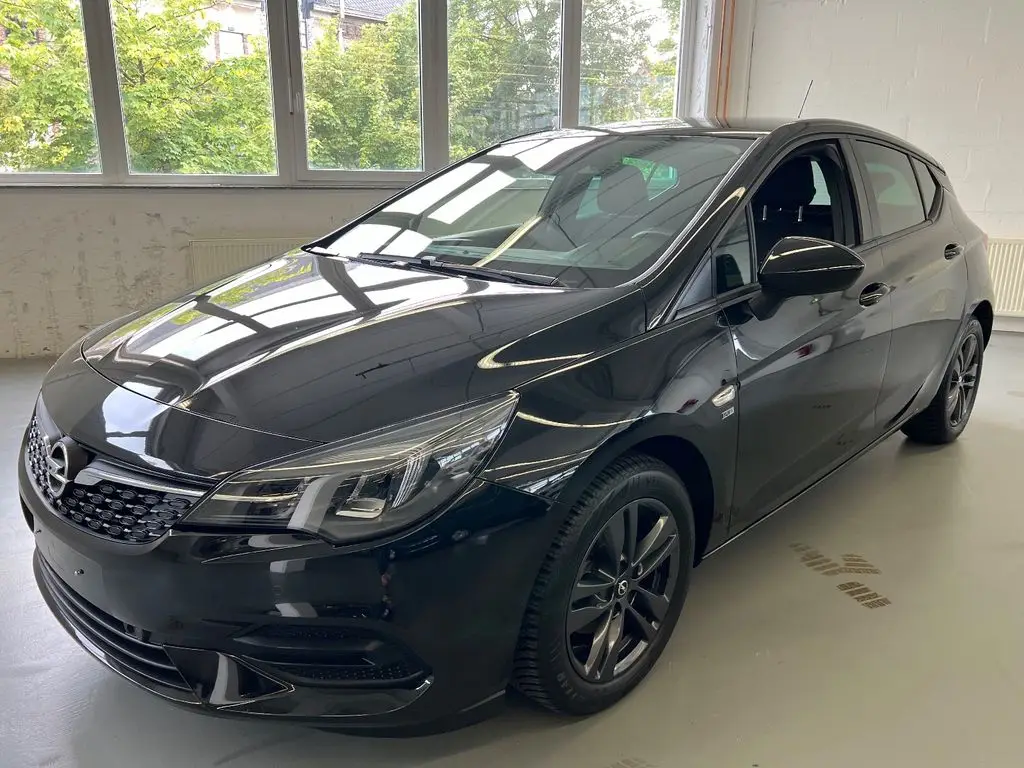 Photo 1 : Opel Astra 2020 Essence