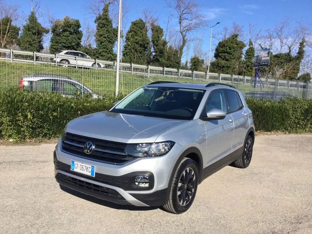 Photo 1 : Volkswagen T-cross 2021 Petrol