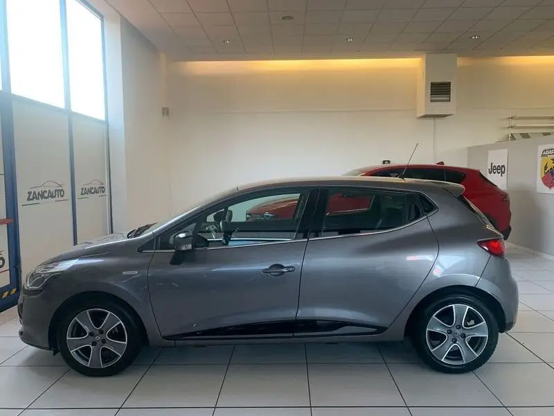 Photo 1 : Renault Clio 2014 Petrol