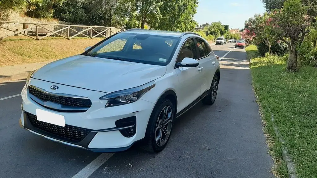 Photo 1 : Kia Xceed 2020 Diesel