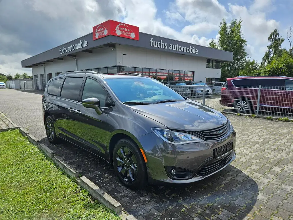 Photo 1 : Chrysler Pacifica 2020 Hybrid