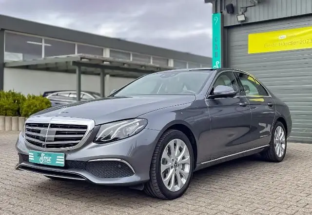 Photo 1 : Mercedes-benz Classe E 2019 Essence