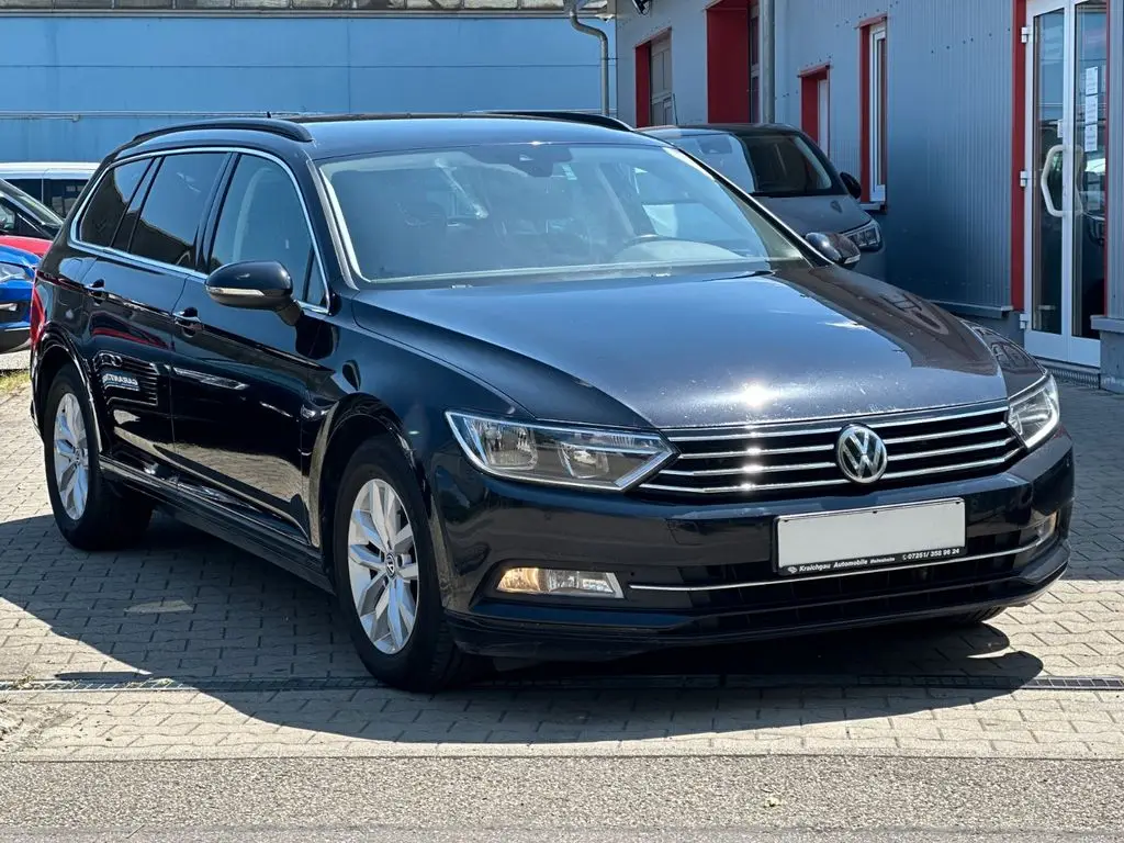 Photo 1 : Volkswagen Passat 2019 Diesel