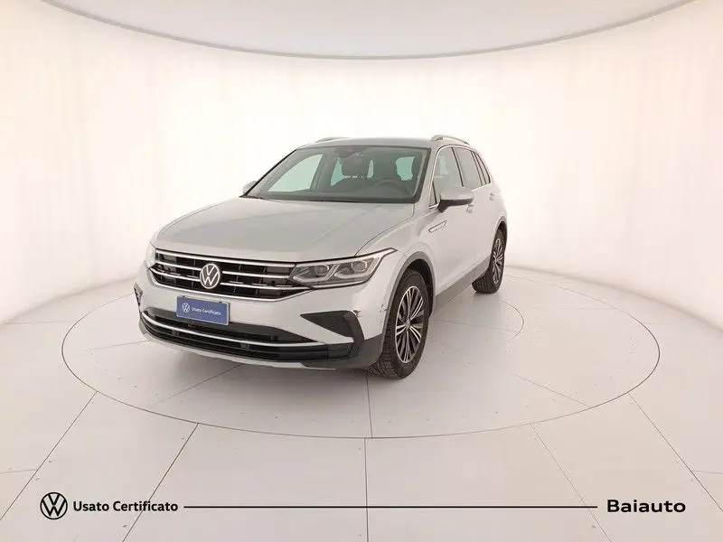 Photo 1 : Volkswagen Tiguan 2021 Autres