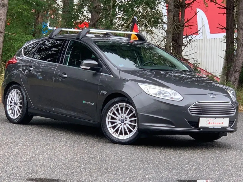 Photo 1 : Ford Focus 2018 Not specified