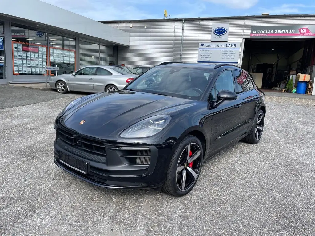 Photo 1 : Porsche Macan 2022 Essence