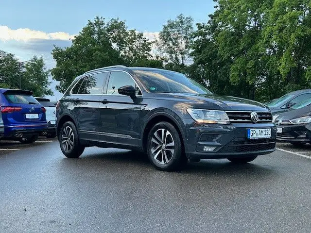 Photo 1 : Volkswagen Tiguan 2019 Essence