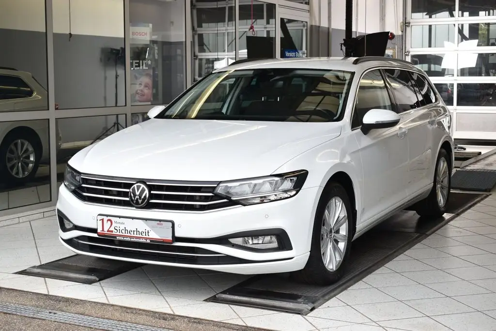 Photo 1 : Volkswagen Passat 2021 Diesel