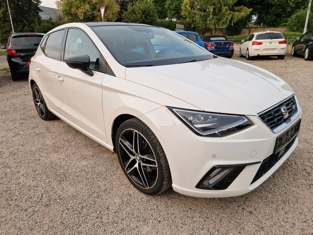 Photo 1 : Seat Ibiza 2018 Petrol