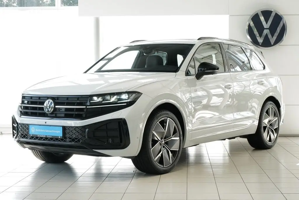 Photo 1 : Volkswagen Touareg 2023 Diesel