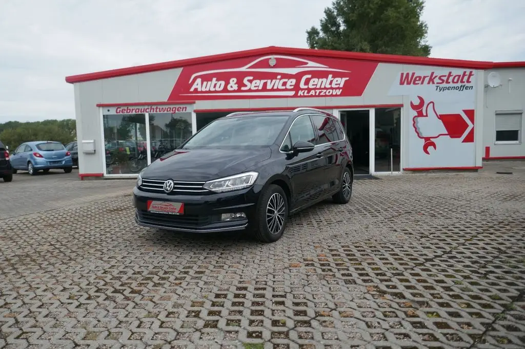 Photo 1 : Volkswagen Touran 2016 Petrol