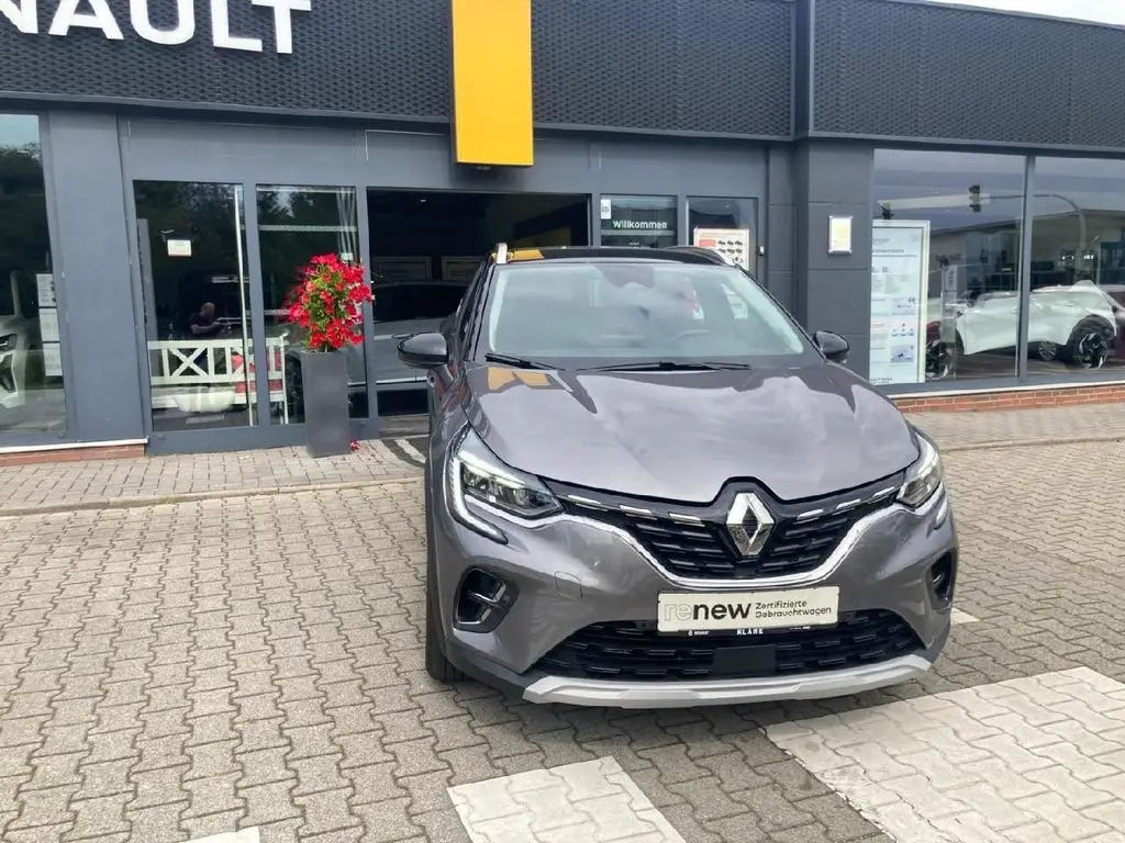 Photo 1 : Renault Captur 2021 Petrol