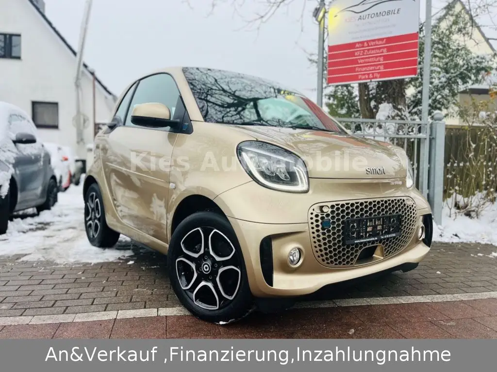 Photo 1 : Smart Fortwo 2020 Non renseigné