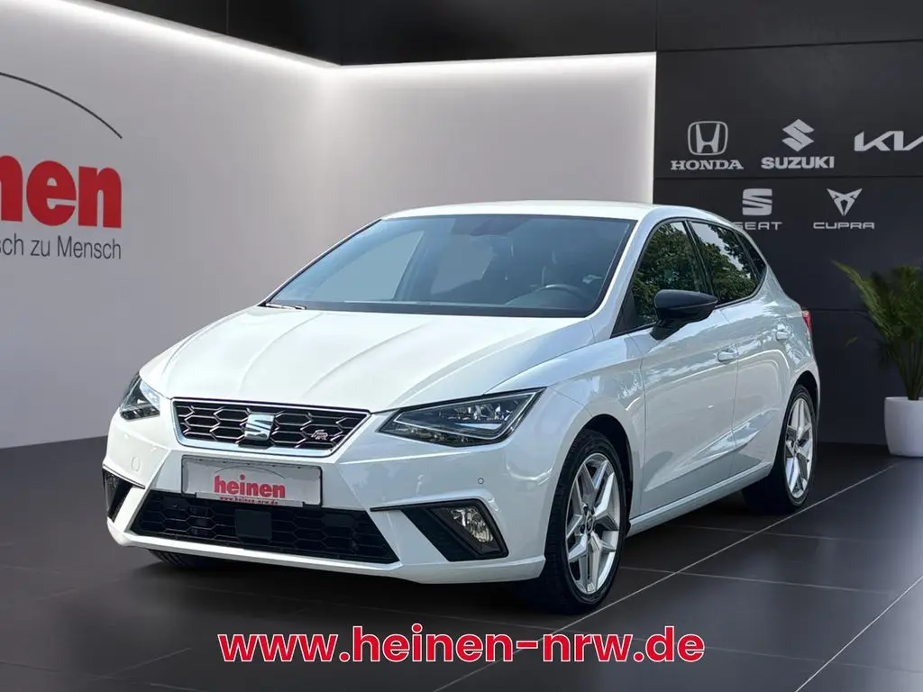 Photo 1 : Seat Ibiza 2021 Petrol