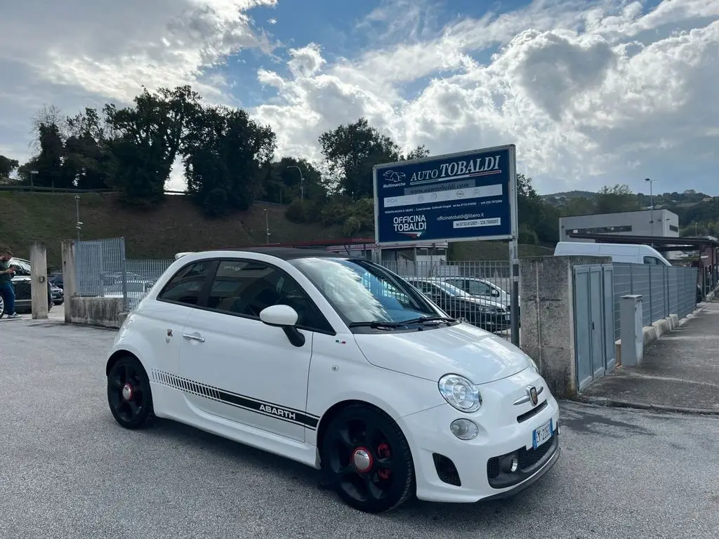 Photo 1 : Abarth 595 2014 Petrol